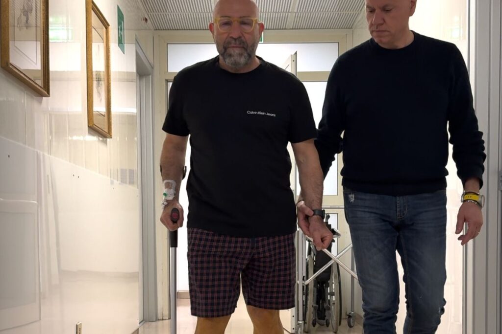 Protesi d'anca tempi di recupero - Dr. Riccardo Giacomi protesi d'anca per via anteriore